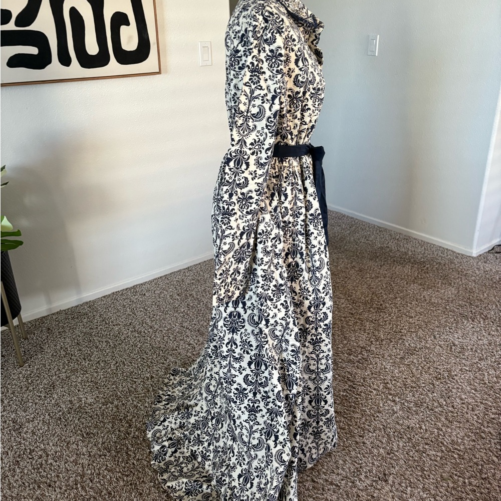 Trish Scully Constance Dress Long Sleeve Patterned in Navy and White - Picture 4 of 9